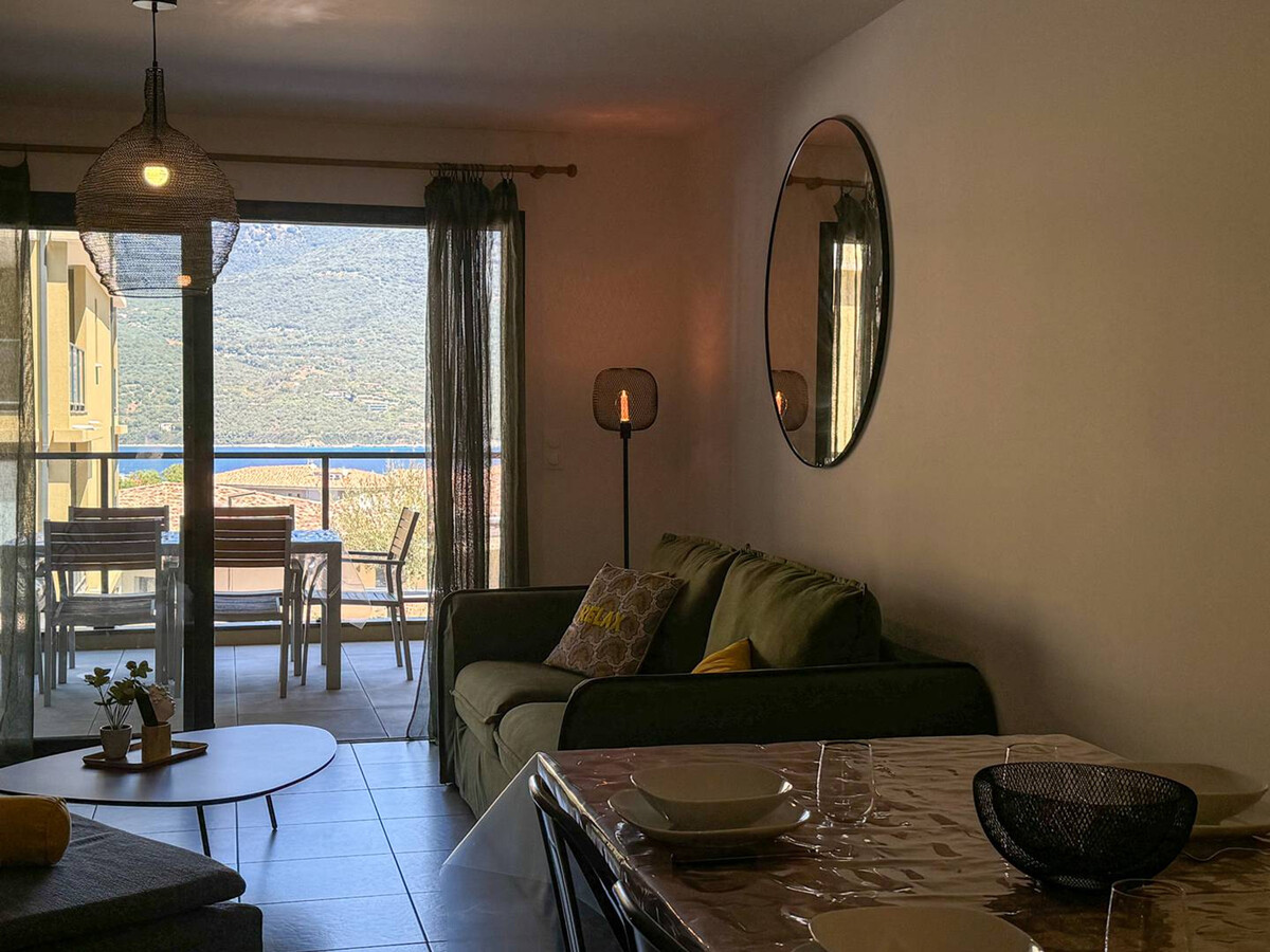 Appartement 6 pers. à Propriano : terrasse vue mer et plancha - Photo 12