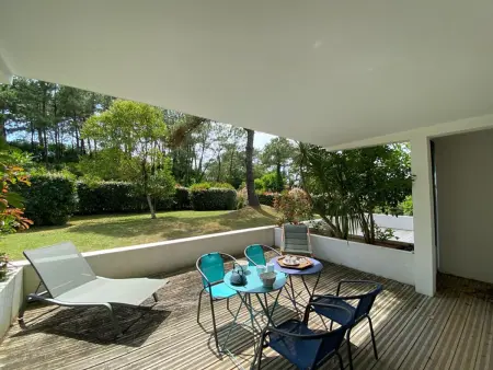 Location appartement à Capbreton, Confort lumineux à 400m de la plage avec terrasse & équipements modernes