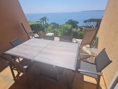 Appartement 3/4 pièces climatisé, vue golfe, Sainte-Maxime : photo 2