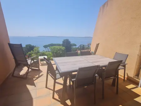 Appartement 3/4 pièces climatisé, vue golfe, Sainte-Maxime : photo 3