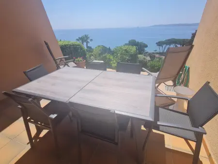 Appartement 3/4 pièces climatisé, vue golfe, Sainte-Maxime : photo 4