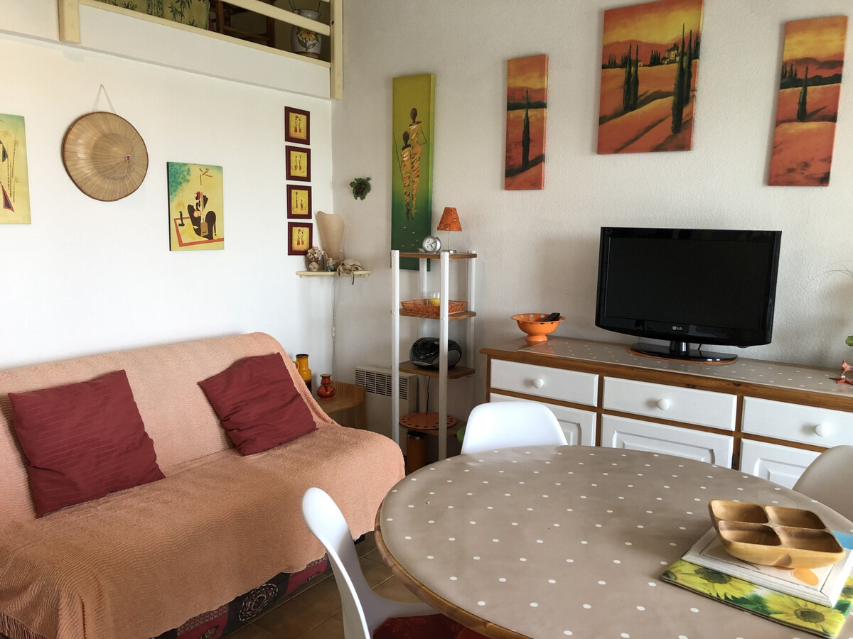 T2 mezzanine Saint-Cyprien, vue lagune et mer - Photo 2