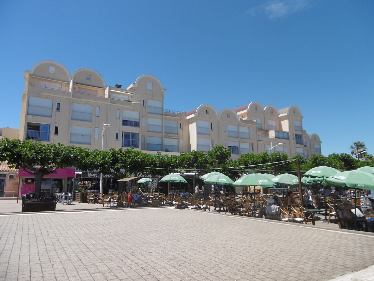Studio rénové 50m plage à Gruissan, climatisé, parking - Photo 2