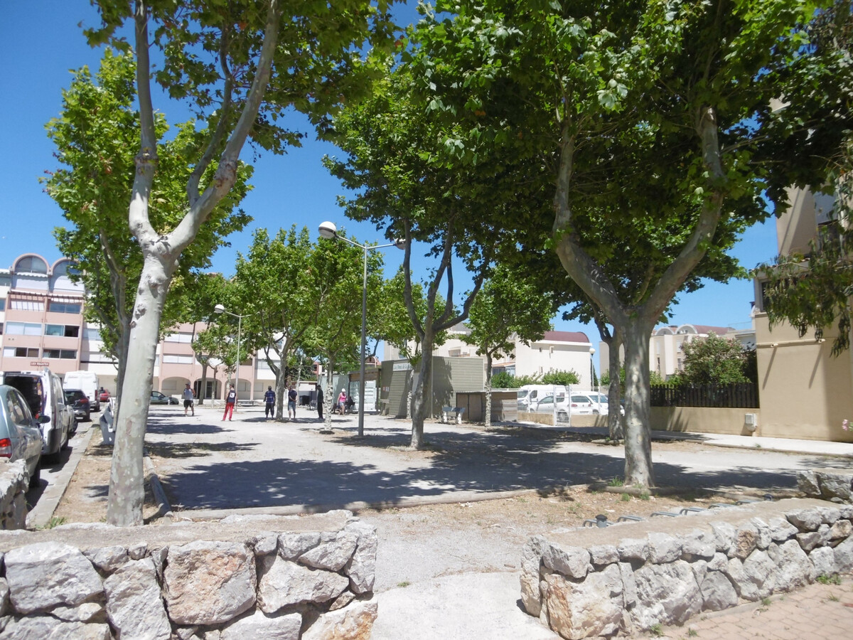 Studio rénové 50m plage à Gruissan, climatisé, parking - Photo 11