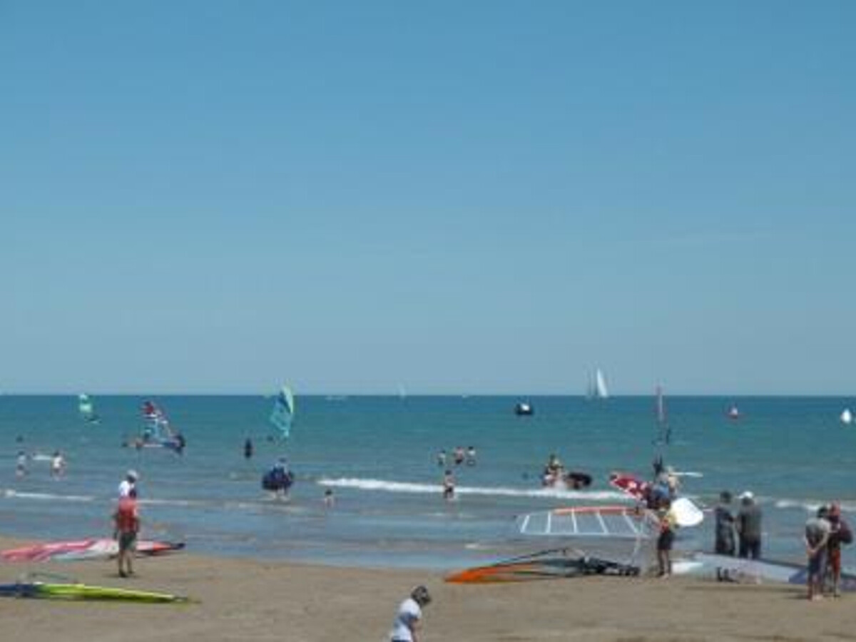 Studio rénové 50m plage à Gruissan, climatisé, parking - Photo 24