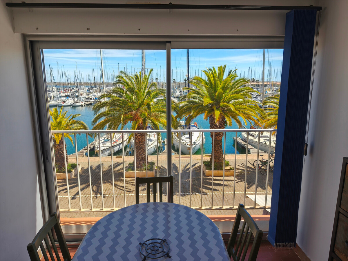 Studio Cabine Gruissan avec vue port, 4 pers, parking - Photo 1