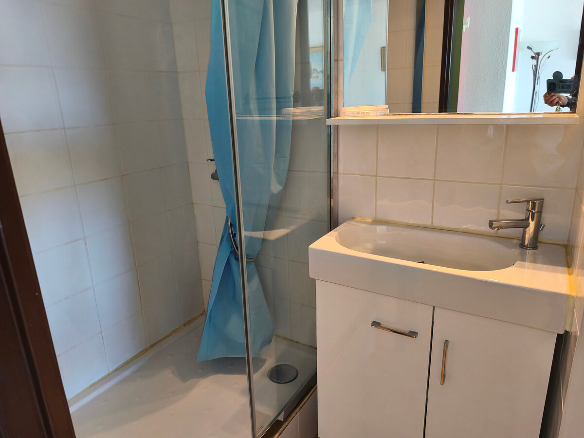 Studio Cabine Gruissan avec vue port, 4 pers, parking - Photo 7