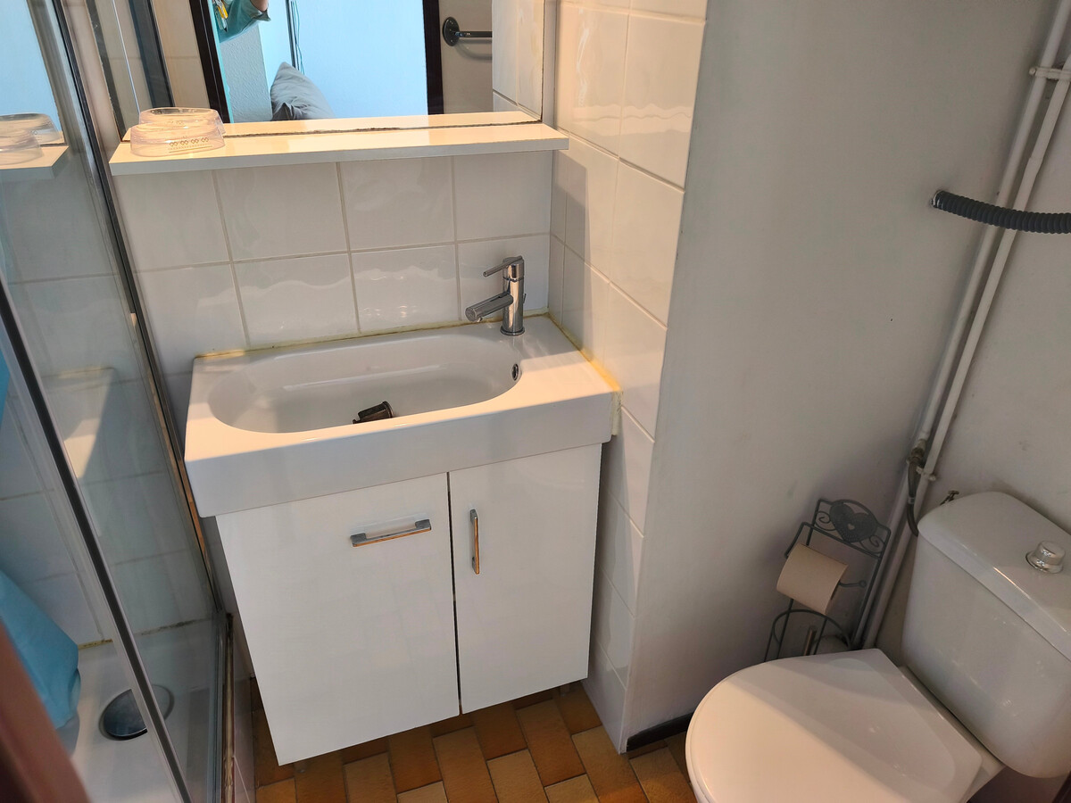 Studio Cabine Gruissan avec vue port, 4 pers, parking - Photo 8