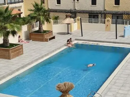 Location appartement à Gruissan, Studio Familial Piscine, Parking, Proche Plage - Idéal 4 pers, Budget Serré, Gruissan