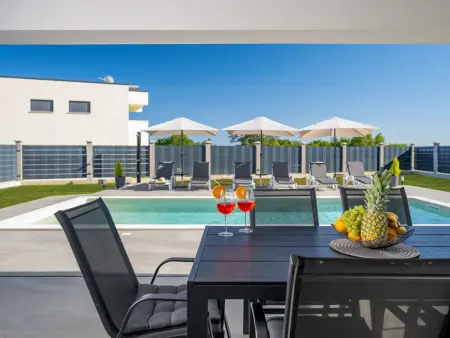 Villa Meraki, Location Maison 8 personnes à Labin - Photo 3