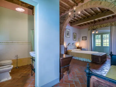 Appartement Tini à Castiglioncello, vue mer à 1 km : photo 25