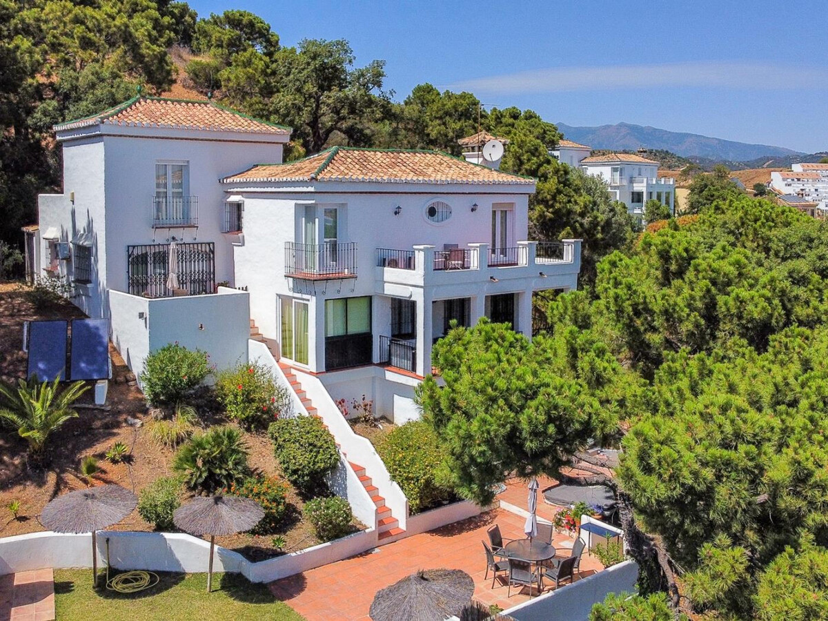 Villa 3 chambres avec piscine privée et vue mer à Estepona - Photo 4