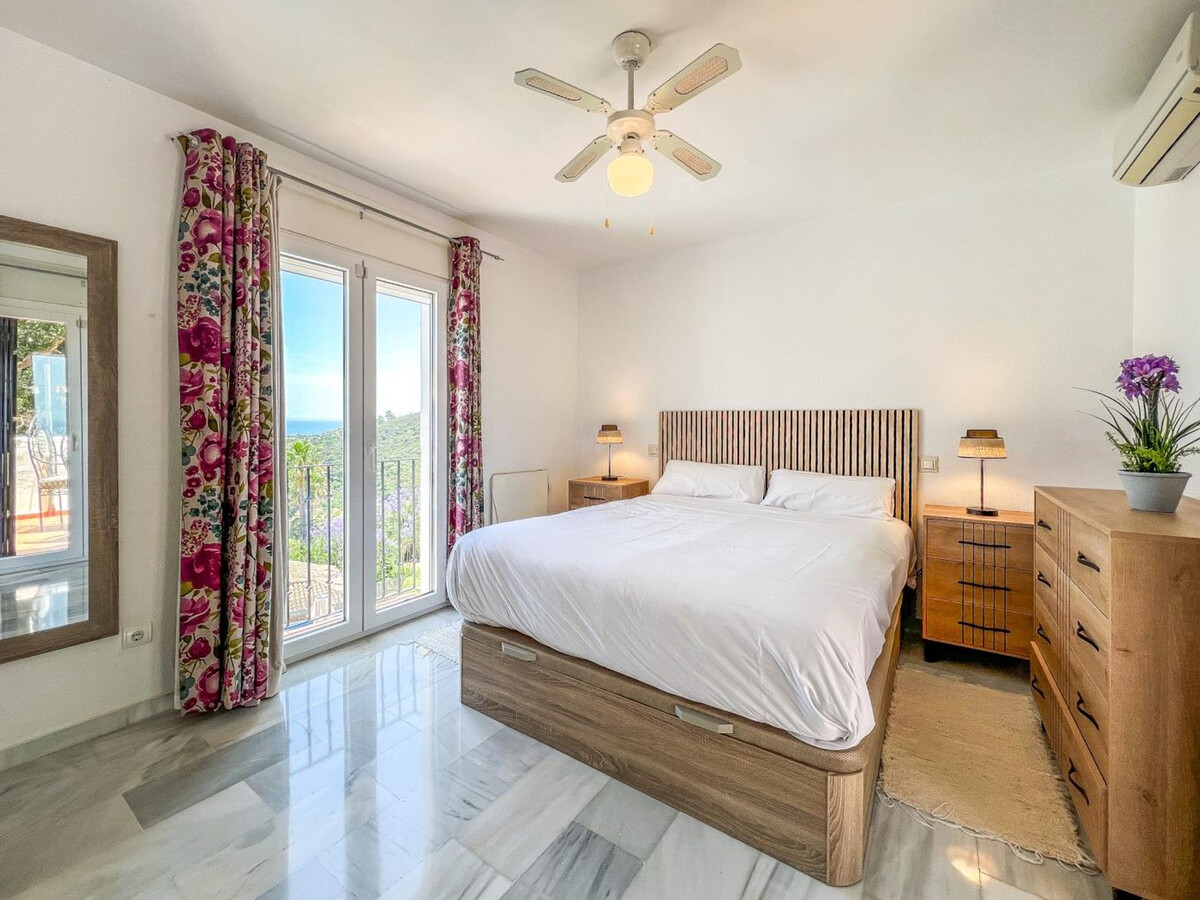 Villa 3 chambres avec piscine privée et vue mer à Estepona - Photo 16
