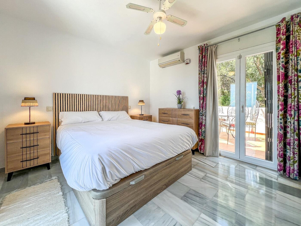 Villa 3 chambres avec piscine privée et vue mer à Estepona - Photo 21