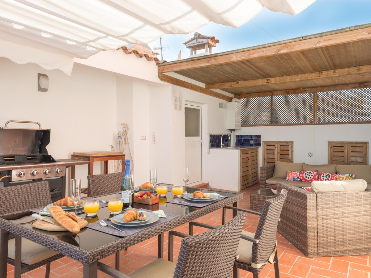 Penthouse rénové, terrasse sur le toit face à la marina - Photo 2