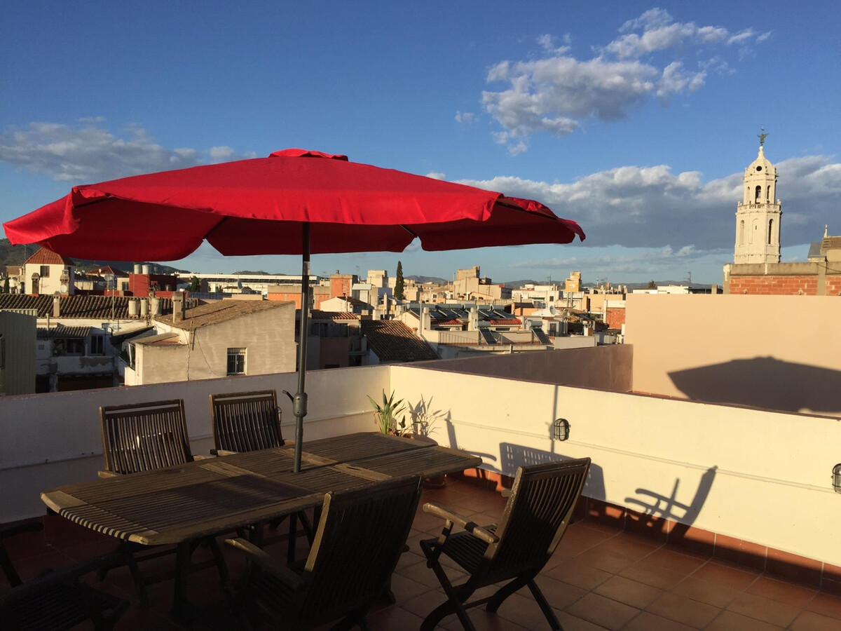 Penthouse 2 chambres avec terrasse-toit au centre de Vilanova i la Geltrú - Photo 1