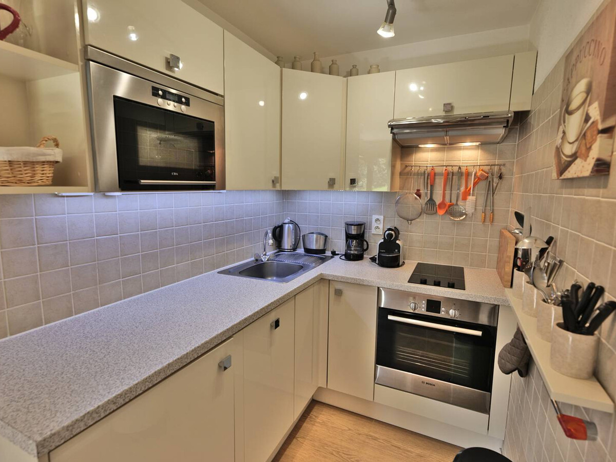 T2 rénové au Grand-Bornand, balcon et terrasse vue Aravis - Photo 8