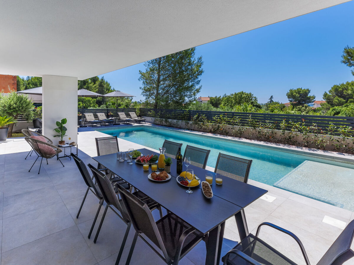 Villa David 4 chambres avec piscine chauffée à Medulin - Photo 9