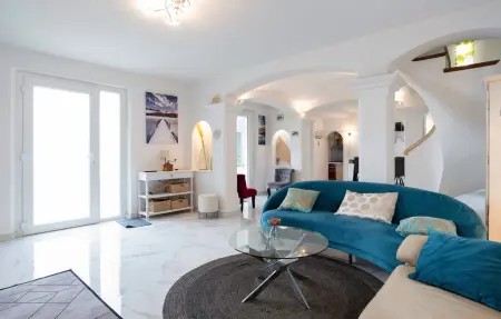 Maison 5 chambres avec piscine à Saint-Maxime : photo 3