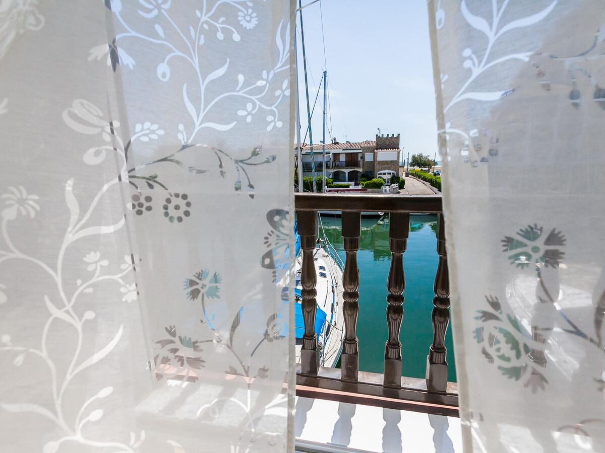 Maison Vista Roses Mar - Canal et plage à Empuriabrava - Photo 16
