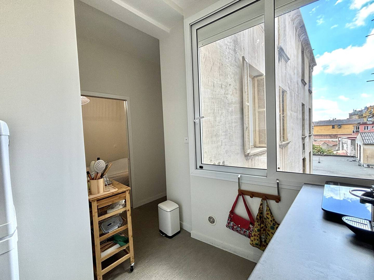 Appartement climatisé centre-ville Ajaccio, cours Napoléon - Photo 6