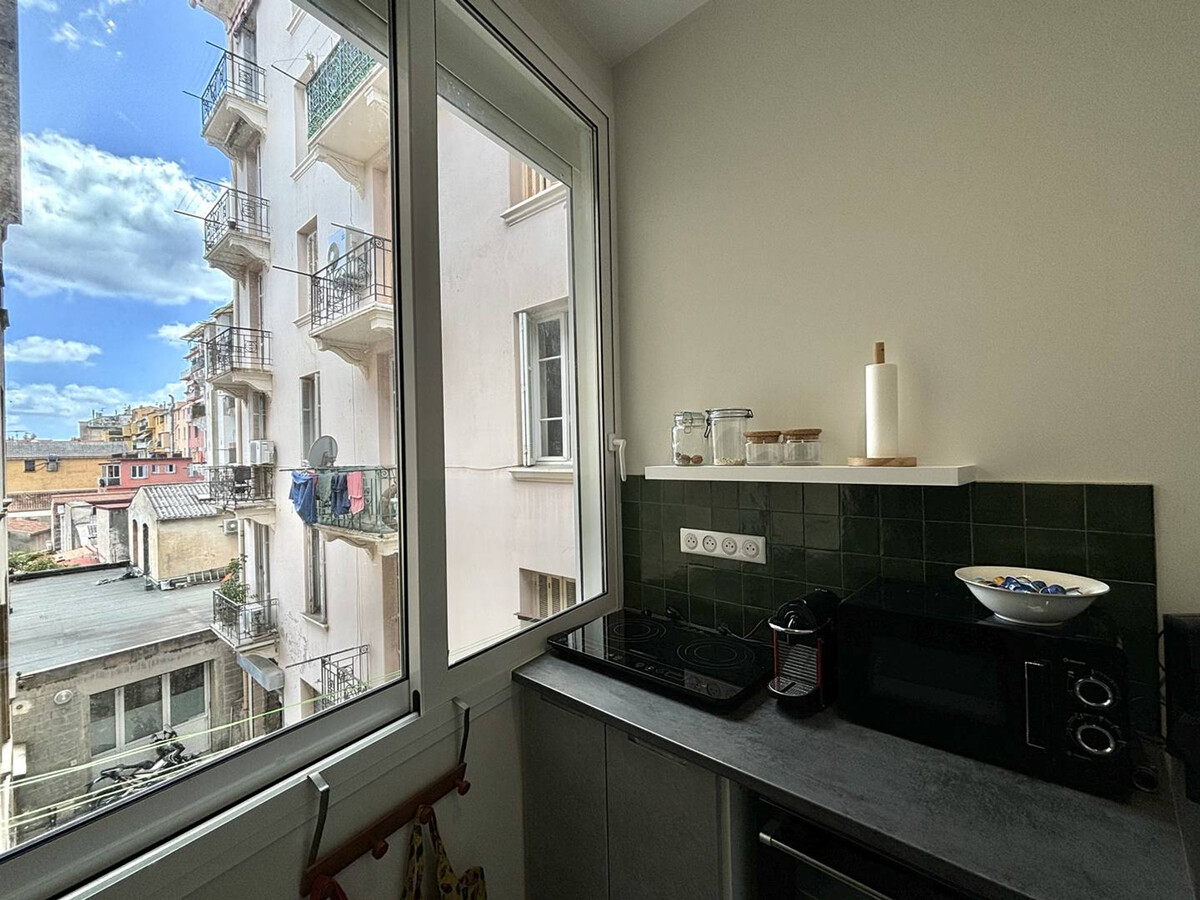 Appartement climatisé centre-ville Ajaccio, cours Napoléon - Photo 9