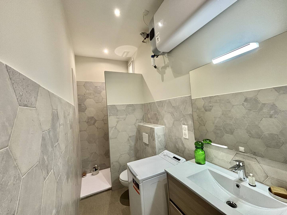 Appartement climatisé centre-ville Ajaccio, cours Napoléon - Photo 14