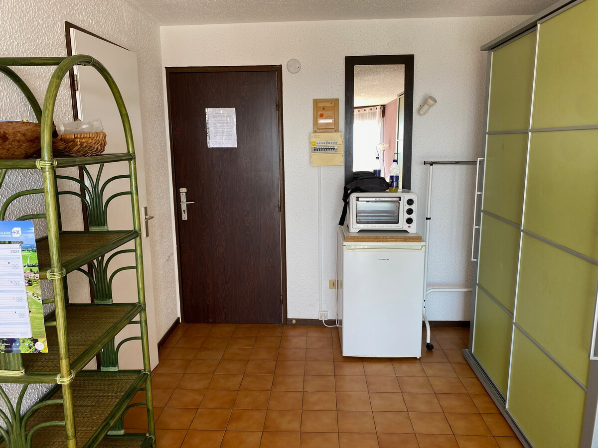 Studio cabine 4 pers. face mer avec parking à Port Leucate - Photo 10
