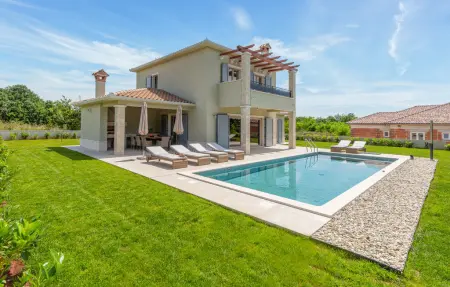 Location maison à Nedescina