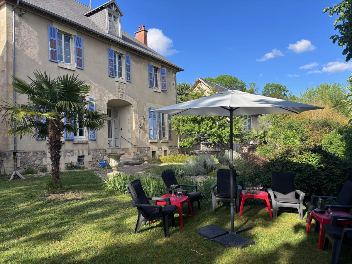 Villa Sainte Marie, gîte 1900 avec jardin clos à Sanssat - Photo 30