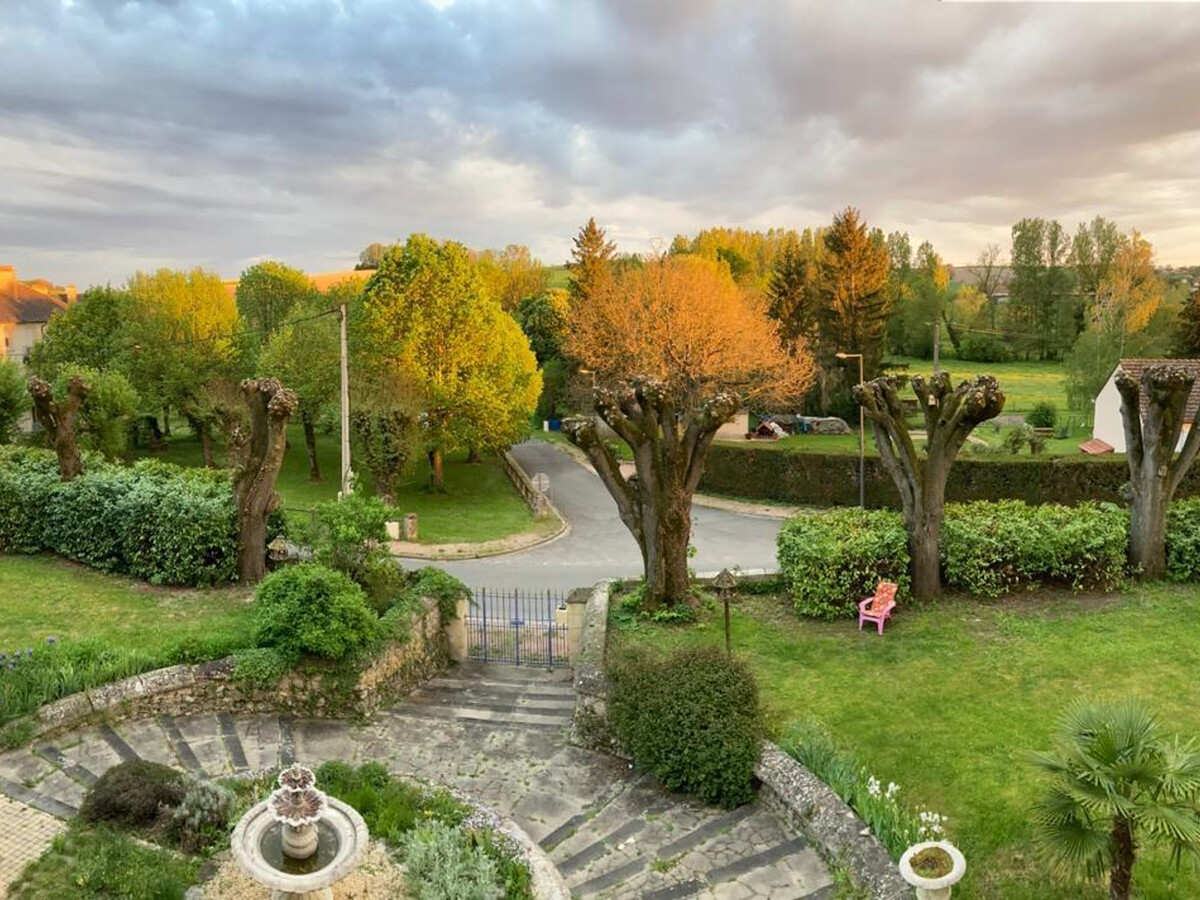 Villa Sainte Marie, gîte 1900 avec jardin clos à Sanssat - Photo 35