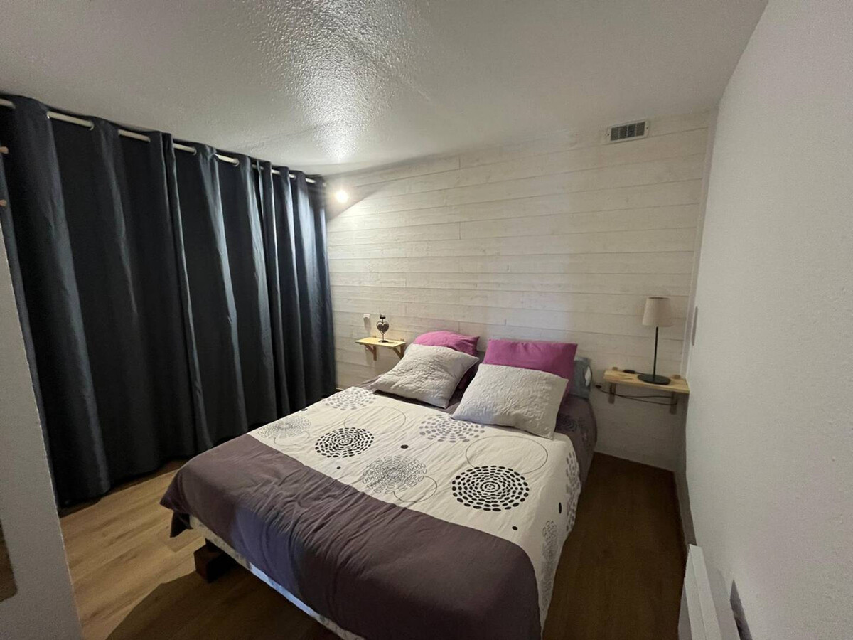 Appartement rénové 1 chambre + cabine aux Angles - Photo 4