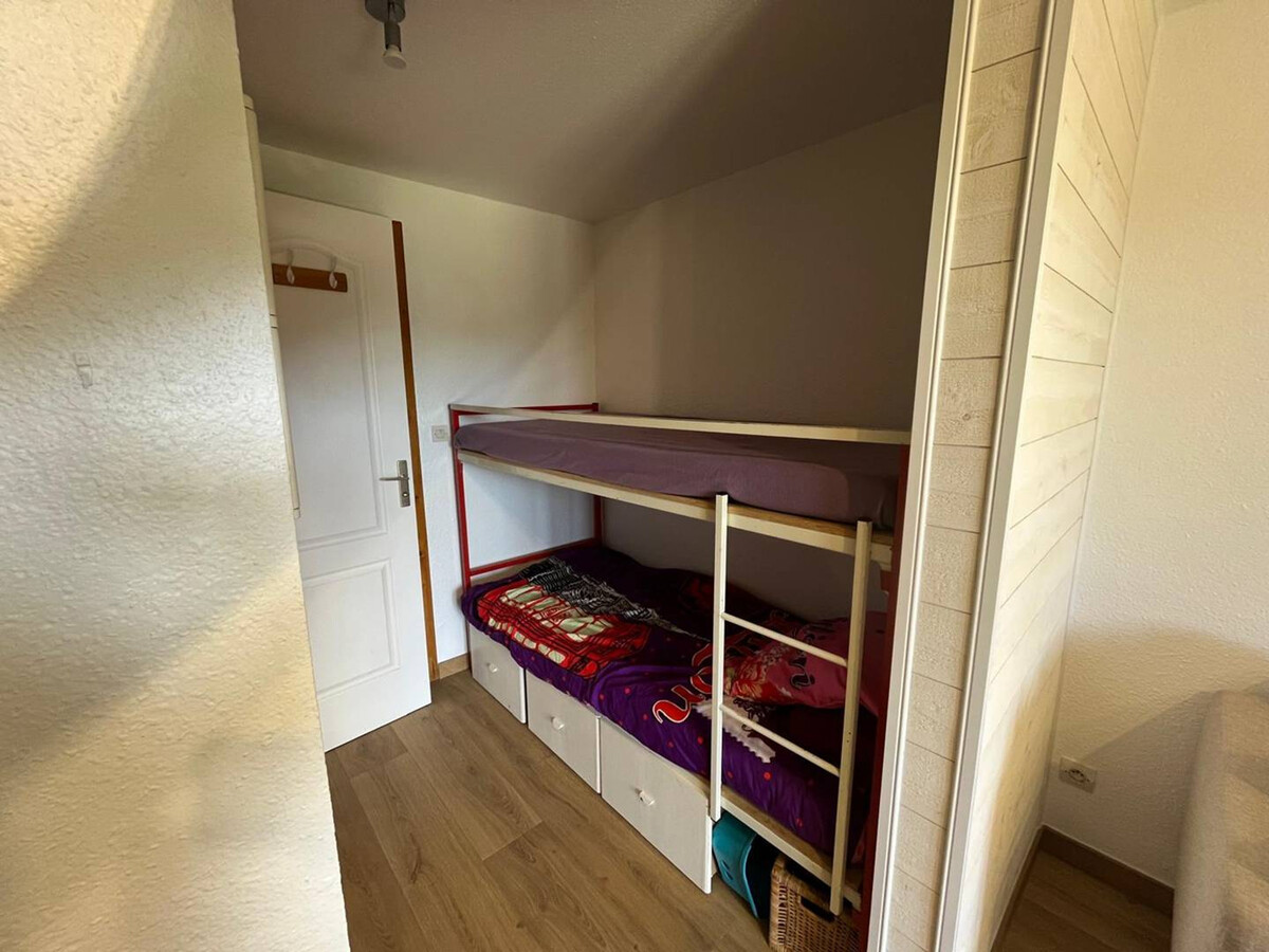 Appartement rénové 1 chambre + cabine aux Angles - Photo 5
