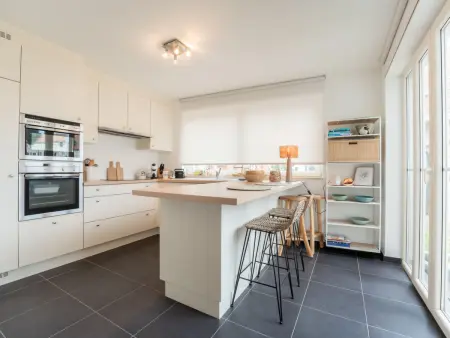 Appartement 4 pièces avec terrasse et parking à Knokke-Heist : photo 4