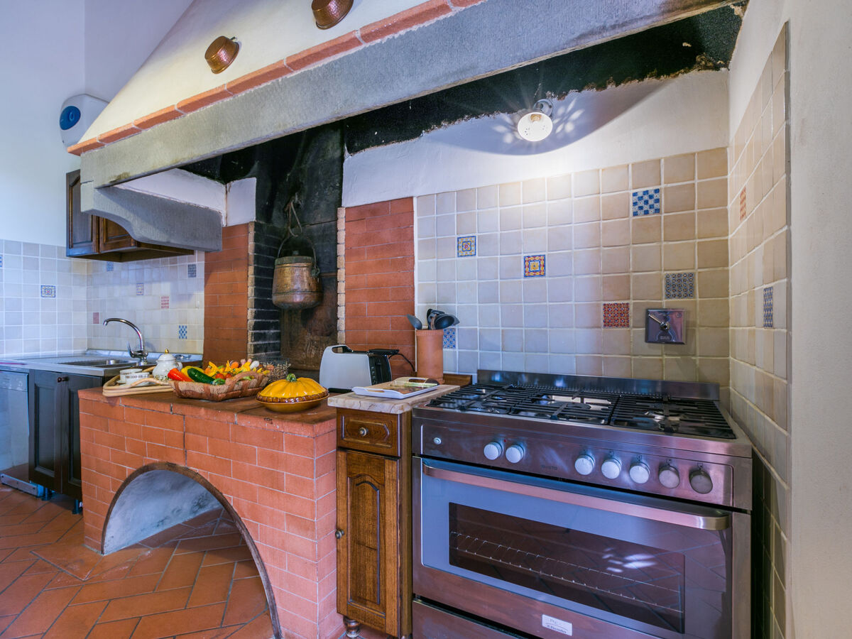 Villa il Giglio – Maison toscane avec jacuzzi à San Casciano - Photo 13
