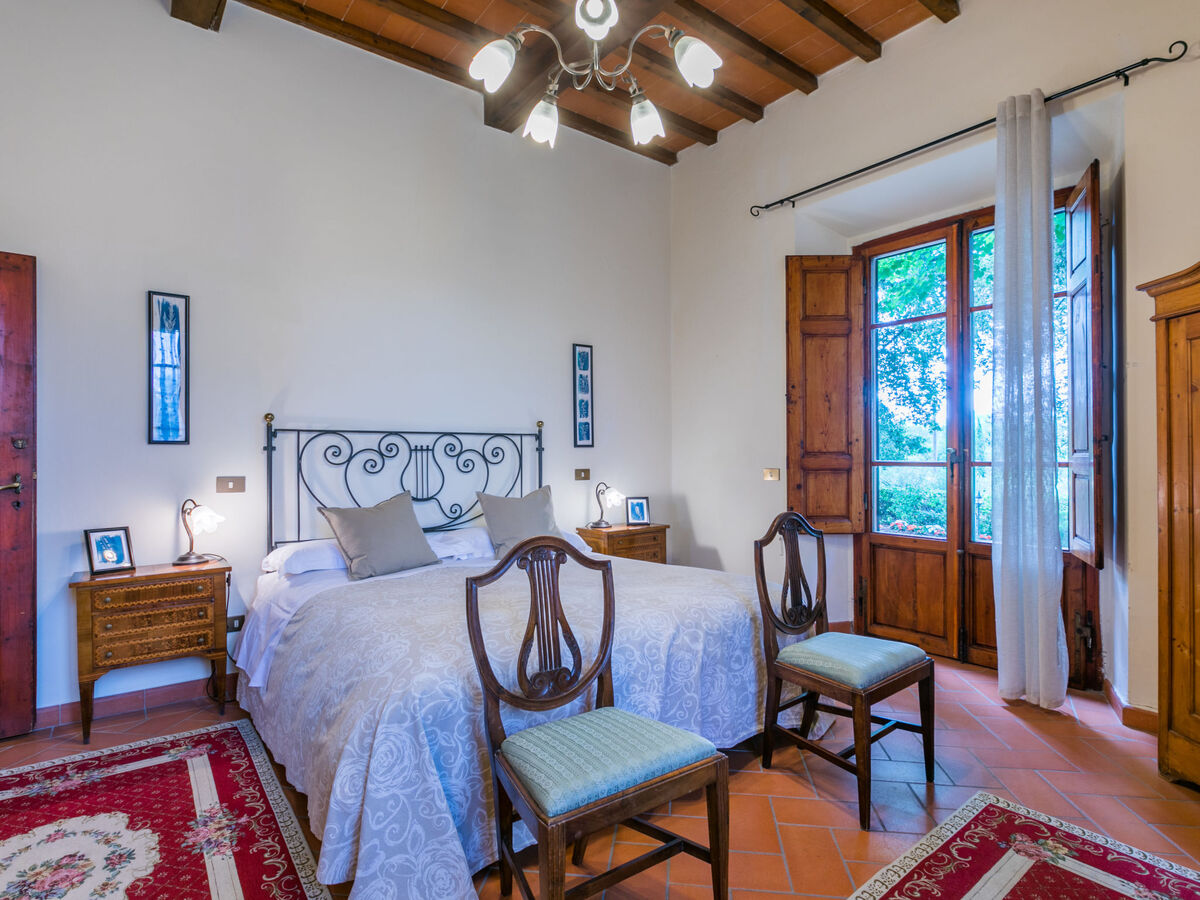 Villa il Giglio – Maison toscane avec jacuzzi à San Casciano - Photo 17