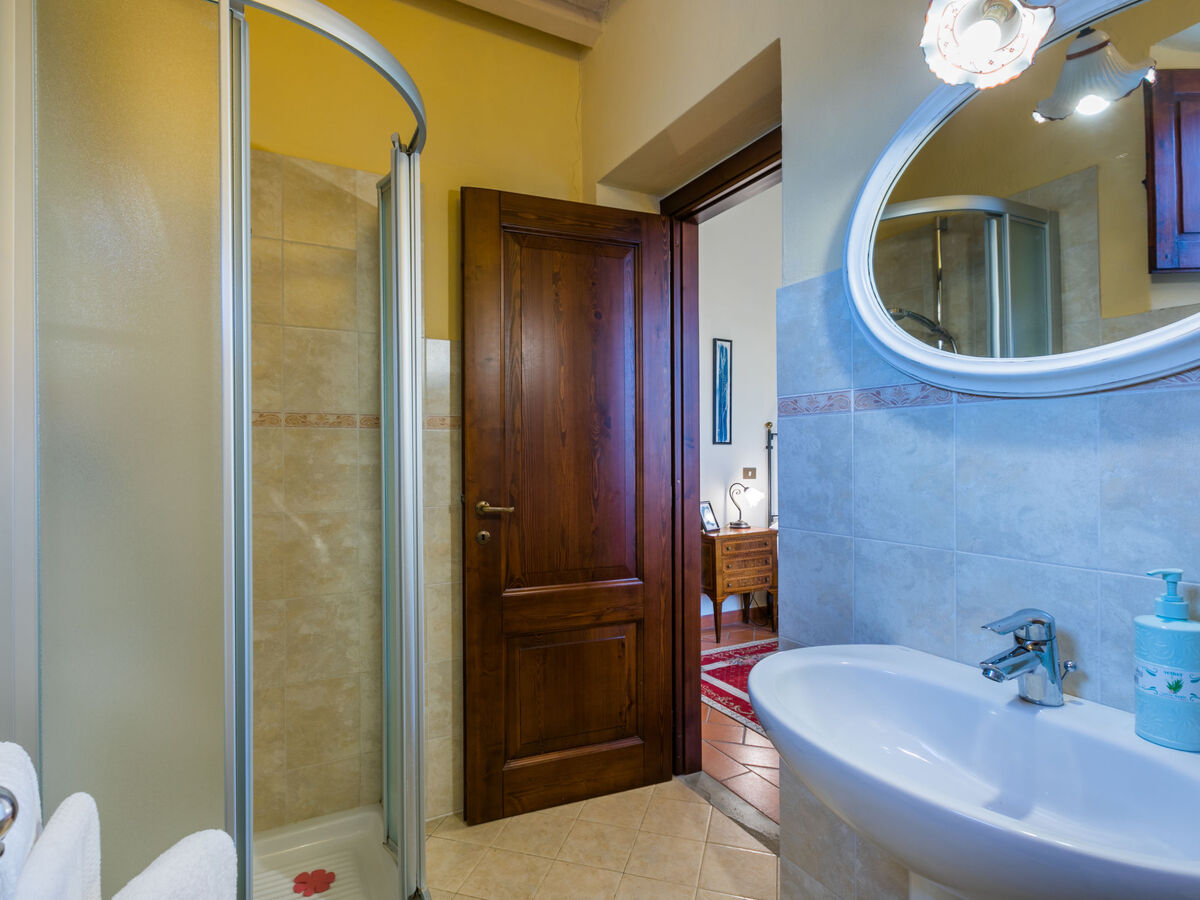 Villa il Giglio – Maison toscane avec jacuzzi à San Casciano - Photo 22