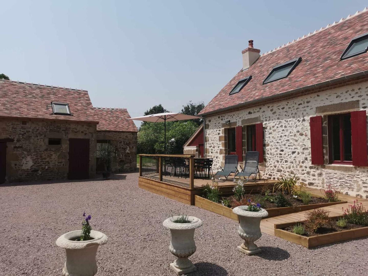Gîte de l'Espinasse : Ancienne fermette rénovée, animaux acceptés - Photo 11
