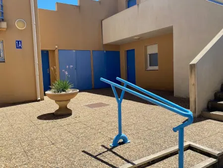 Studio rénové climatisé avec terrasse à Mèze : photo 10