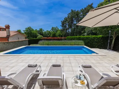 Villa Wruss à Labin : maison 5 pièces piscine privée : photo 21