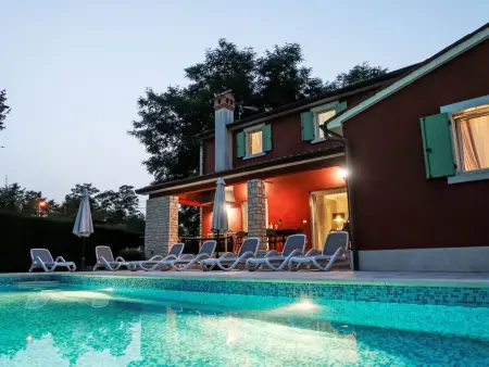 Villa Wruss à Labin : maison 5 pièces piscine privée : photo 34