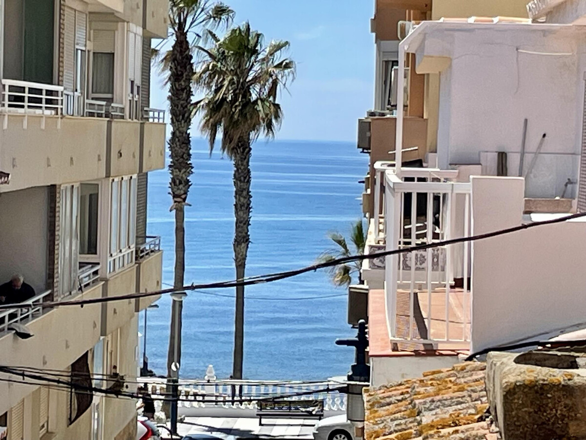 Appartement neuf première ligne de plage à Torrox Costa - Photo 13