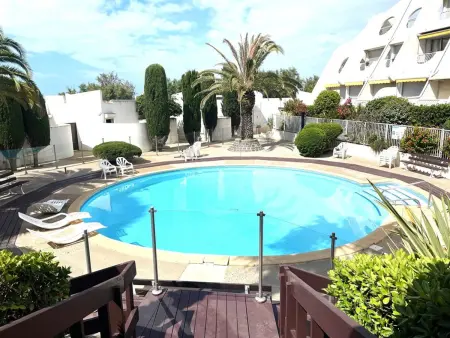 Studio 2 pers. La Grande-Motte - Terrasse, piscine, plage : photo 2