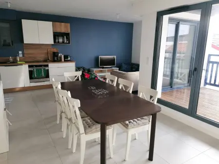 Location appartement à Ciboure, Bel Apt 4P, 6 Pers, Terrasse, Parking, Proche Plage et Commerces, Quartier Calme – Ciboure