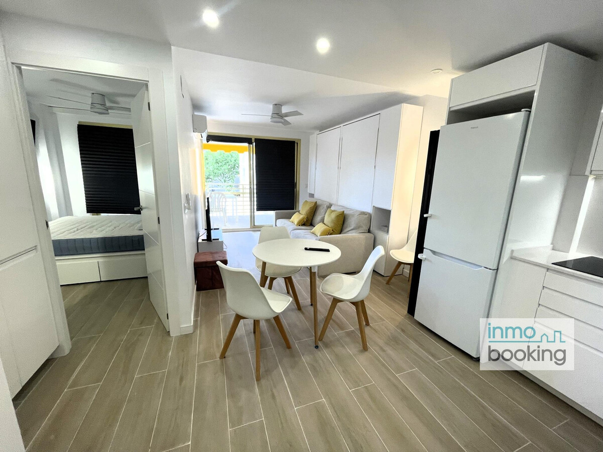 Appartement rénové vue mer à Salou, climatisation - Photo 6