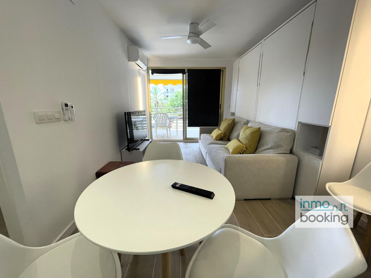 Appartement rénové vue mer à Salou, climatisation - Photo 8