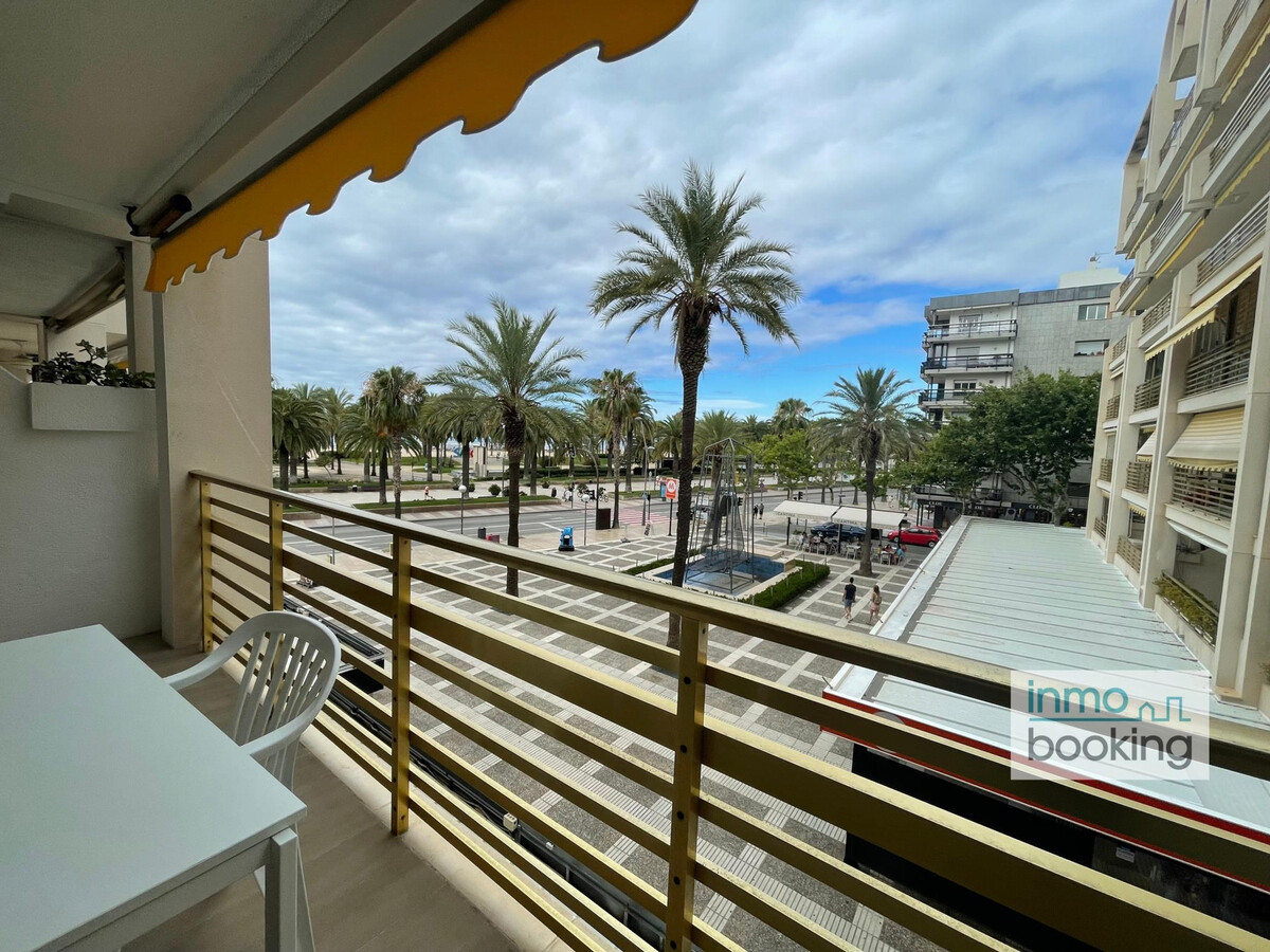 Appartement rénové vue mer à Salou, climatisation - Photo 11