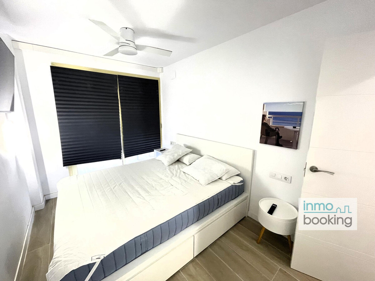 Appartement rénové vue mer à Salou, climatisation - Photo 13