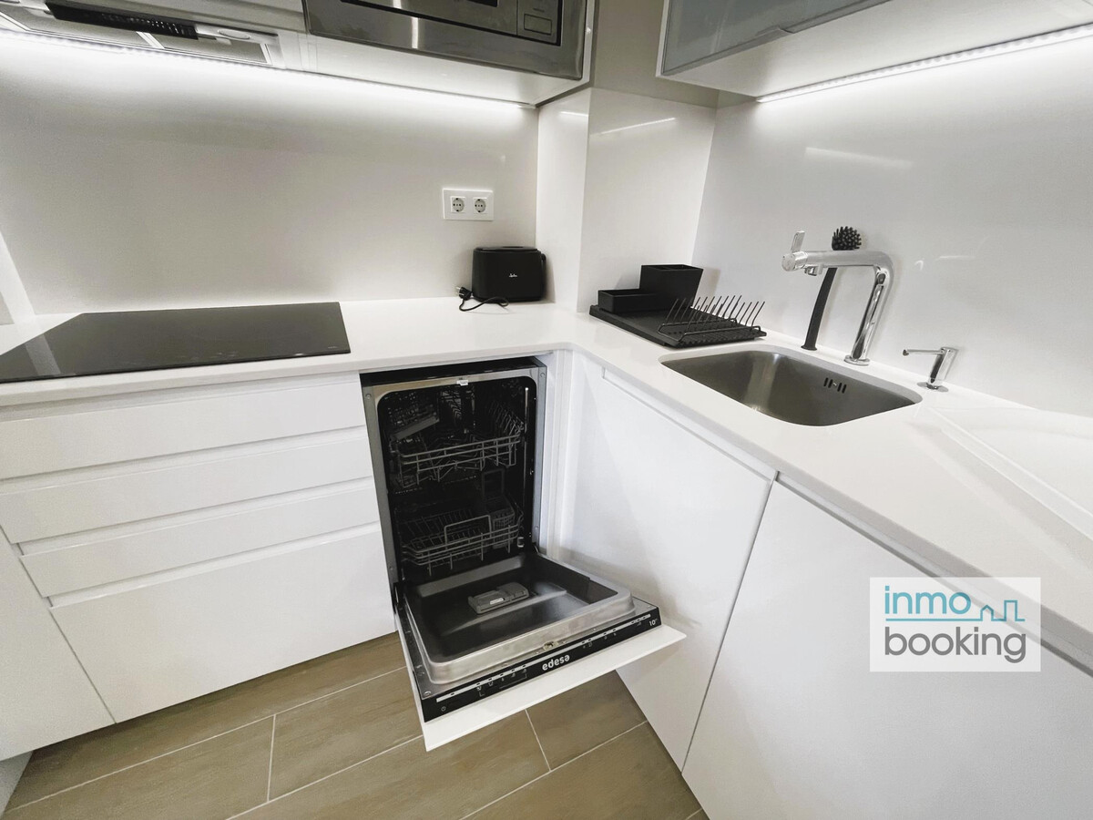 Appartement rénové vue mer à Salou, climatisation - Photo 18