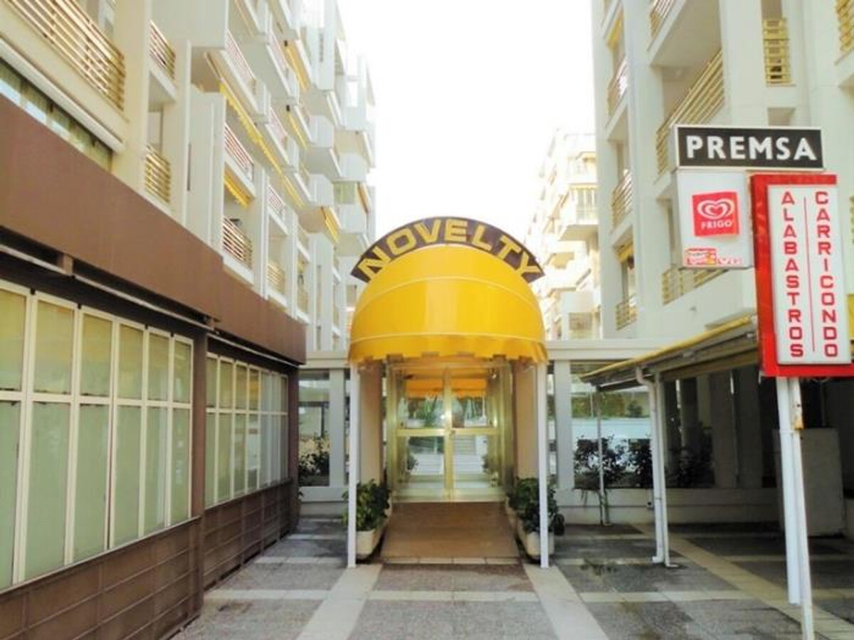 Appartement rénové vue mer à Salou, climatisation - Photo 25